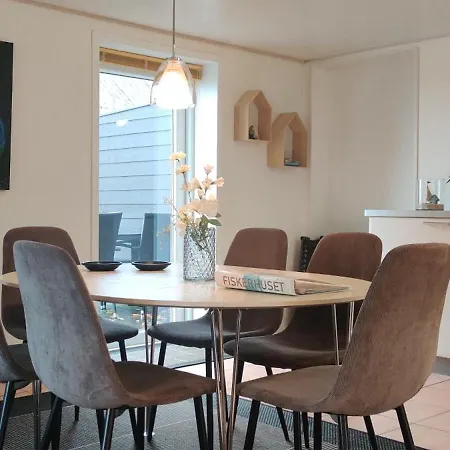 Fiskerhuset I - I Byen, Ved Stranden Oster Hurup
