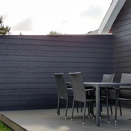Holiday home Fiskerhuset I - I Byen, Ved Stranden *